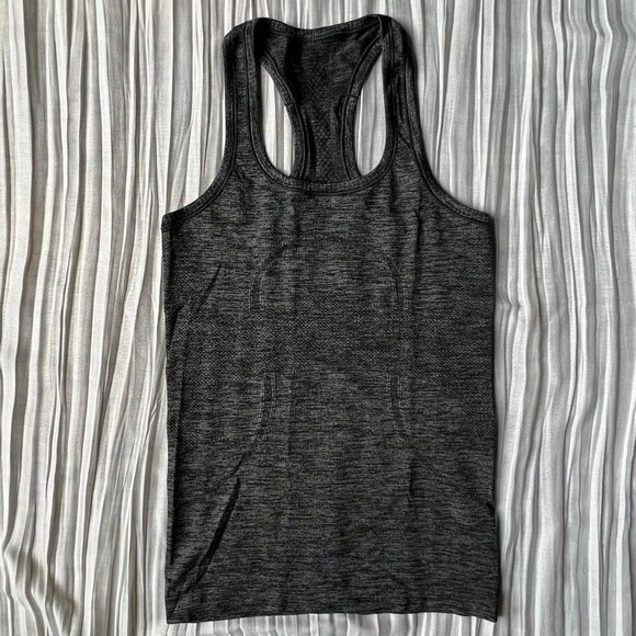 Lululemon dark gray swiftly - Picture 1 of 5